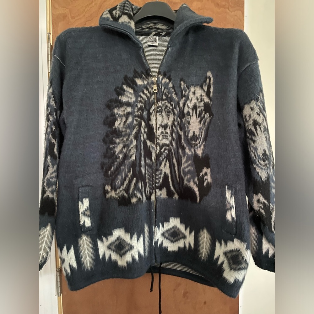 Yarina Black and Gray wool Sweater